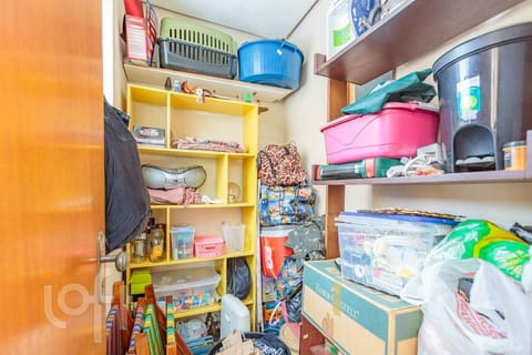 Image 25 - 256944